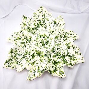 VTG Holland Mold Ceramic Serving Dish Tray 1972 Green & White Poinsettia Shape